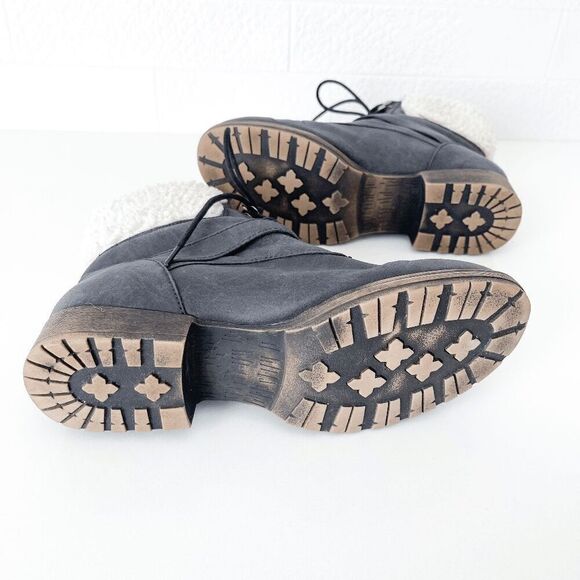 JustFab Feven Womens Lace Up Buckle Faux Fur Bootie Boots Black 5.5 - Picture 4 of 8